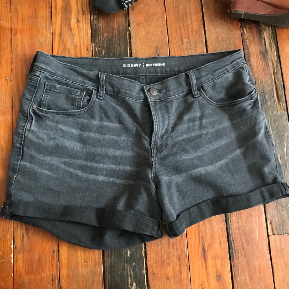 Old Navy Grey Boyfriend Shorts sz 12